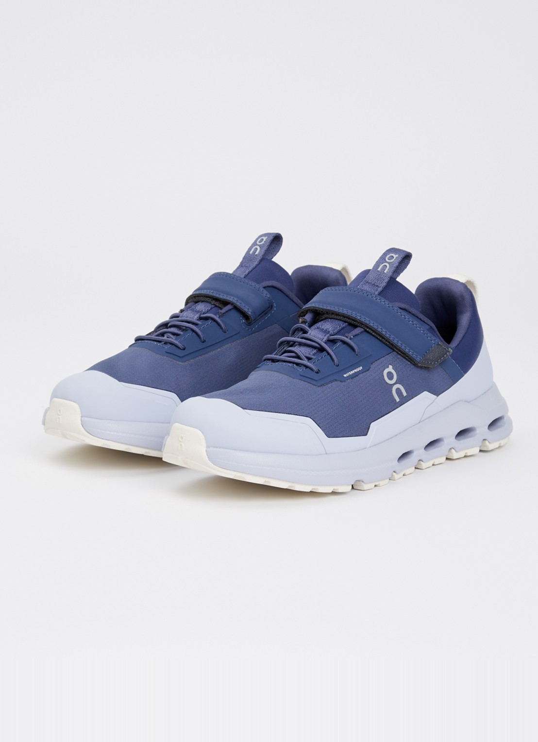 On Cloudhero sneaker met logo - voorkant 3 lavendel