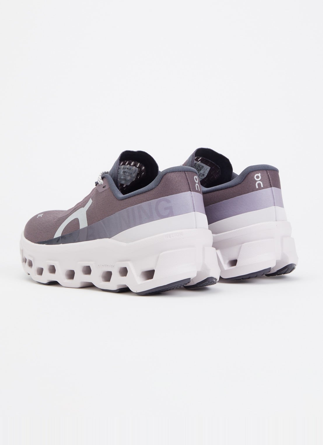 On Cloudmonster sneaker met mesh details - achterkant paars