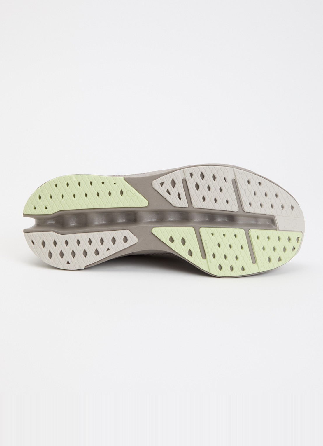 On Cloudsurfer Max sneaker met gebreid bovenwerk - detail 5 zand