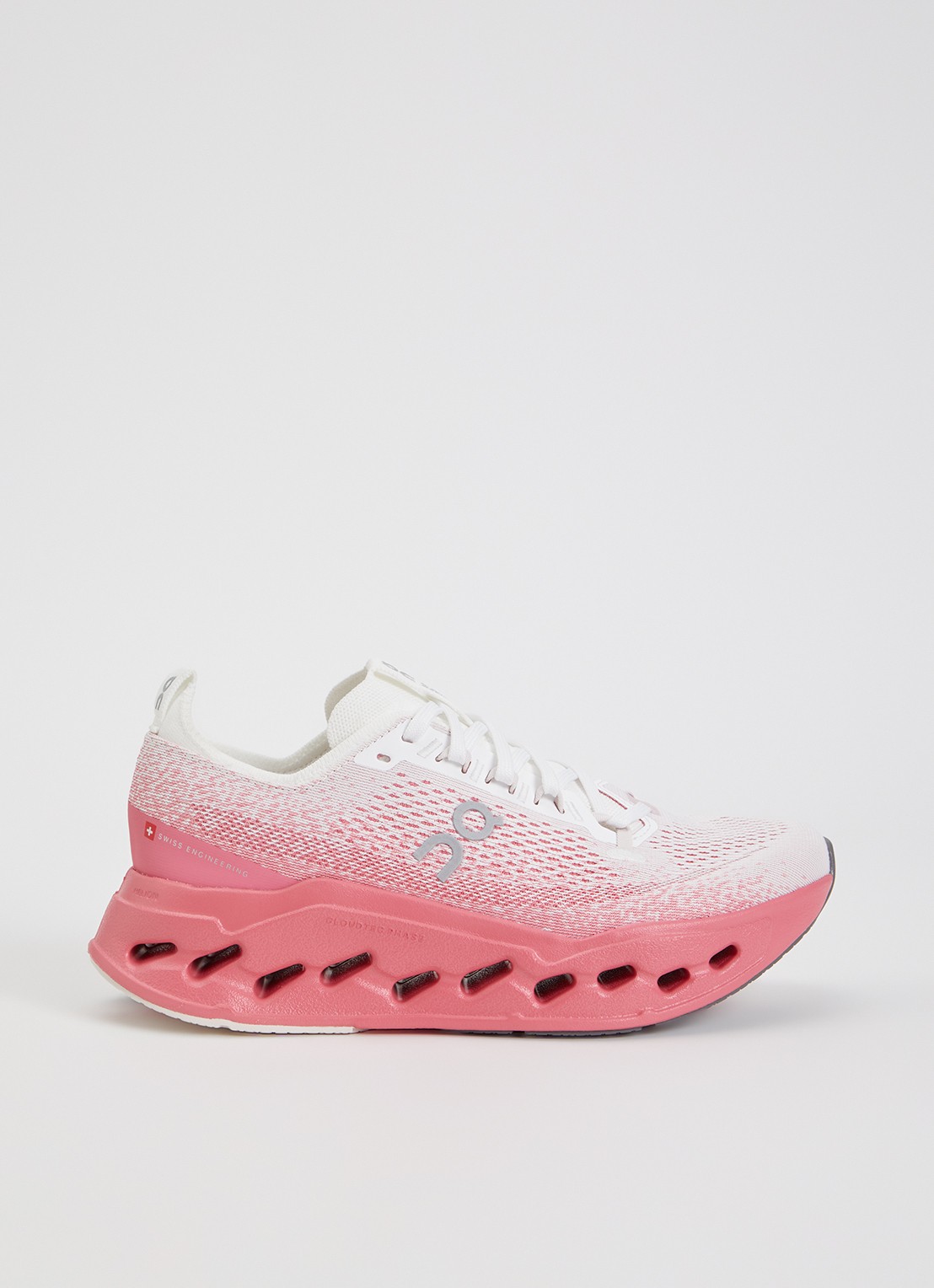 On Cloudsurfer Max sneaker met gebreid bovenwerk - voorkant 5 roze