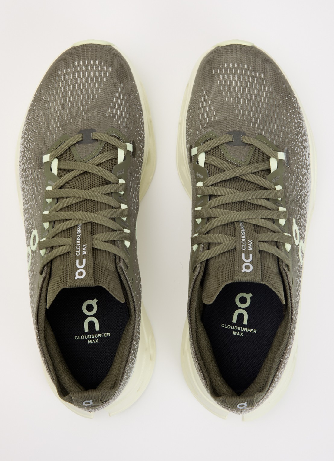 On Cloudsurfer Max sneaker van mesh met logo - detail 4 bronsgroen