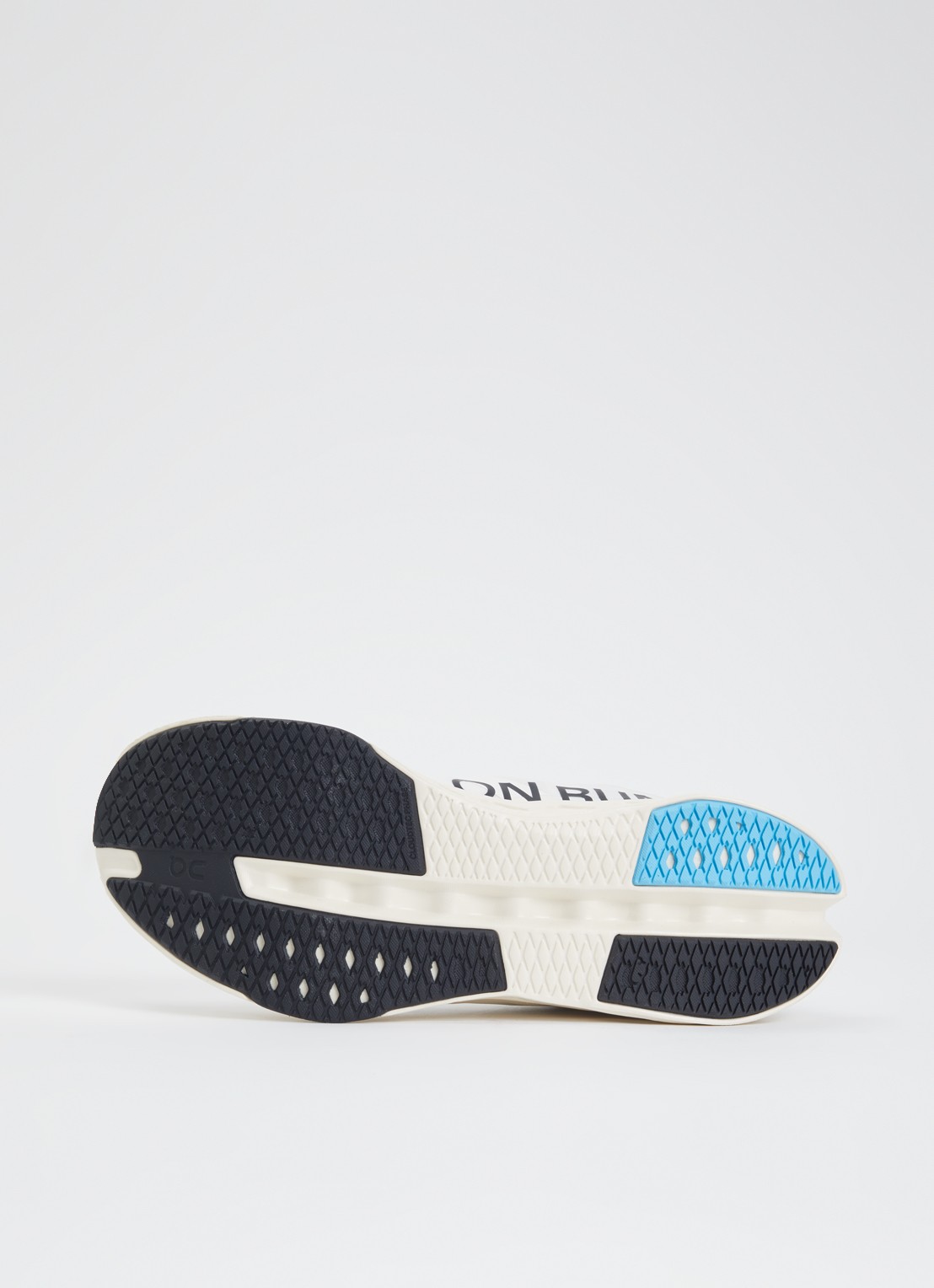 On Cloudsurfer Next hardloopschoen met mesh details - detail 3 wit