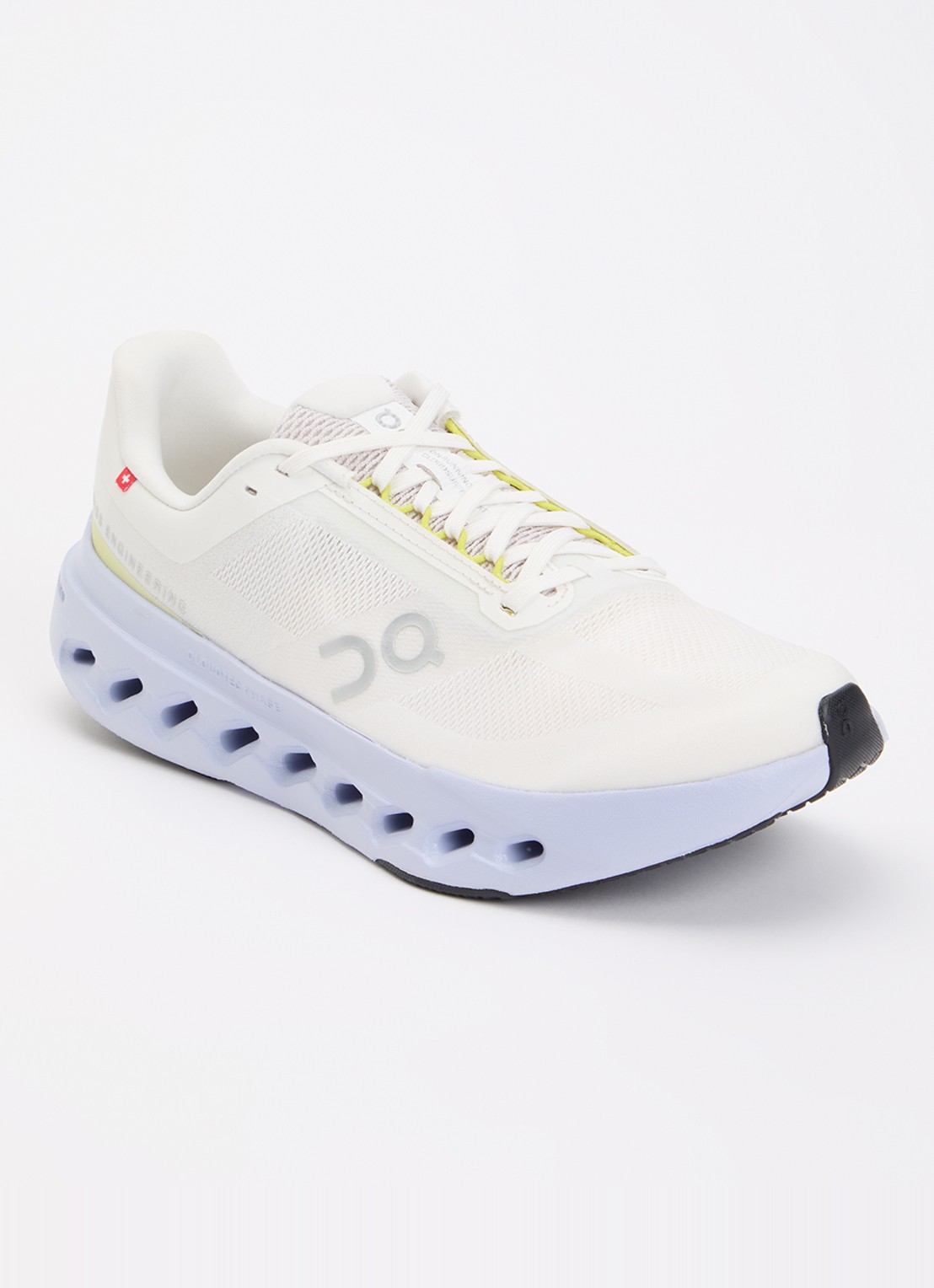 On Cloudsurfer Next sneaker met mesh details - voorkant 5 ivoor
