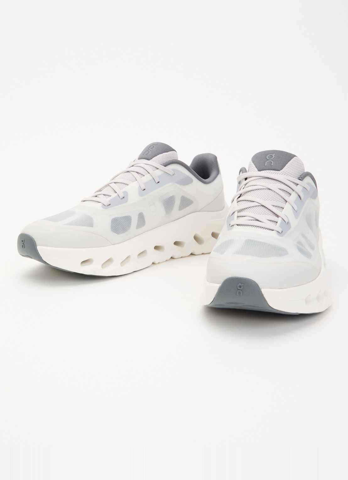 On Cloudtilt Remix sneaker van mesh met logo - detail lichtgrijs