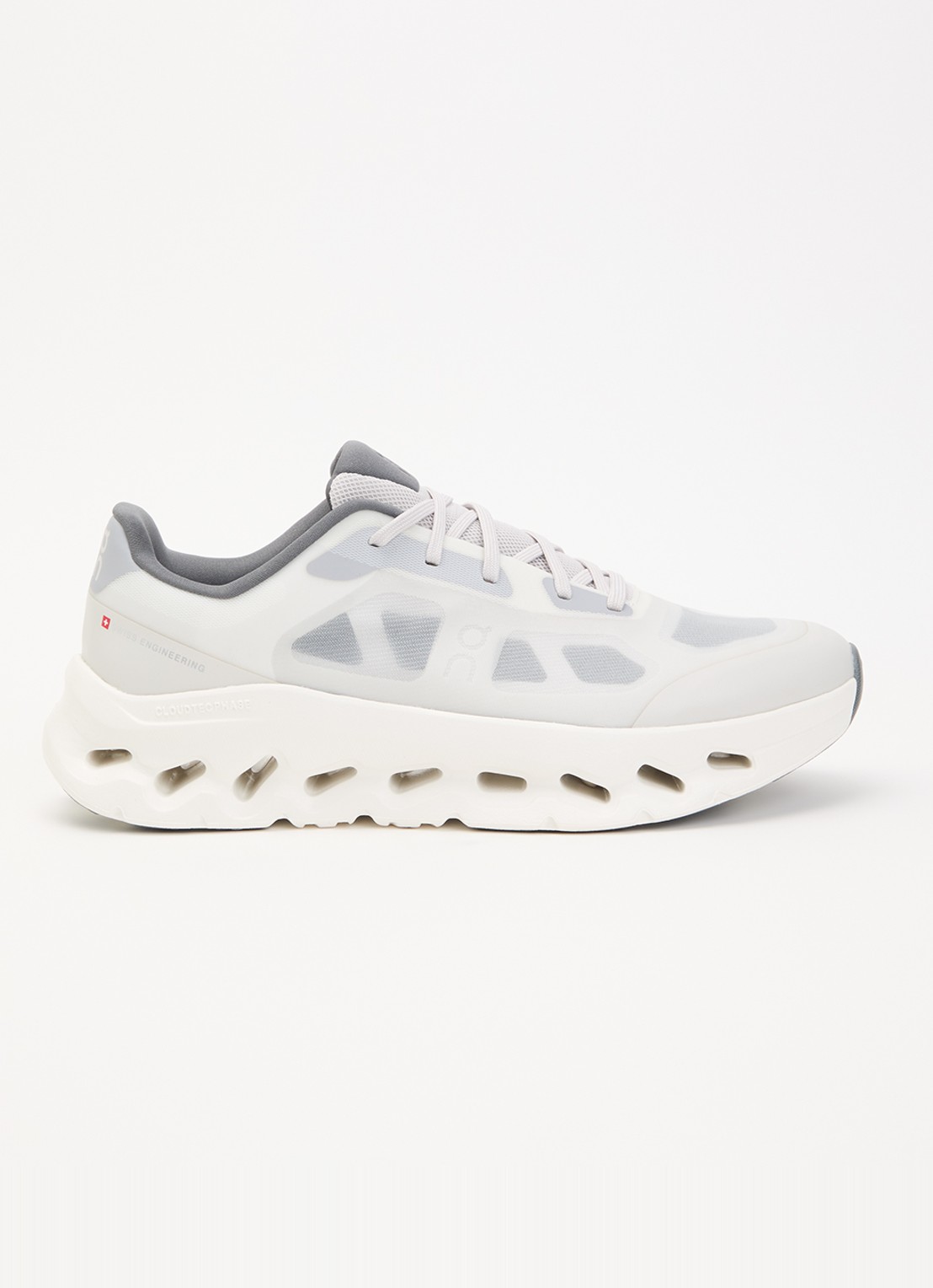 On Cloudtilt Remix sneaker van mesh met logo - voorkant 4 lichtgrijs