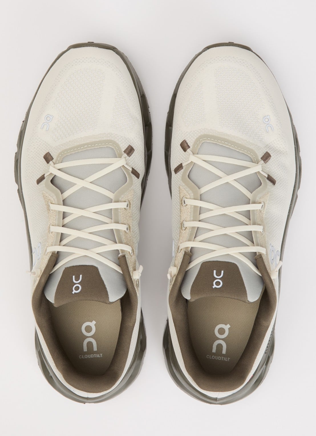 On Cloudtilt sneaker met gebreid bovenwerk en logo - detail 2 bronsgroen