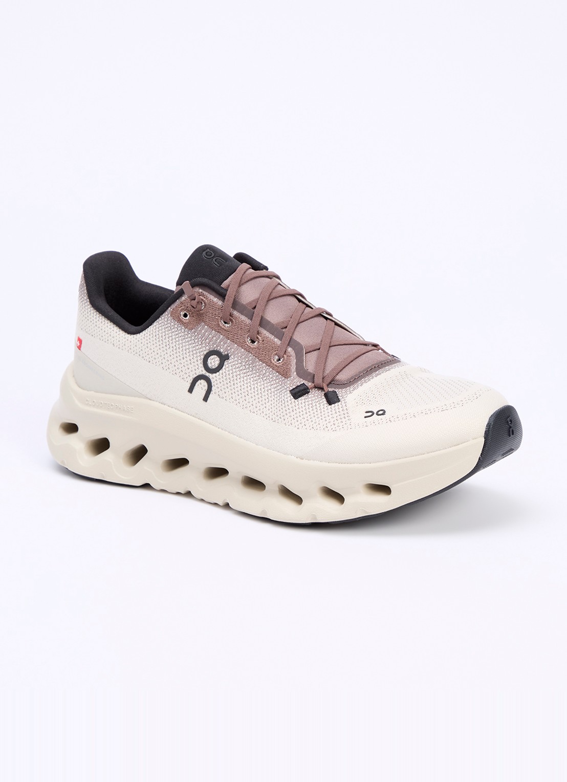 On Cloudtilt sneaker met gebreid bovenwerk - voorkant 2 beige