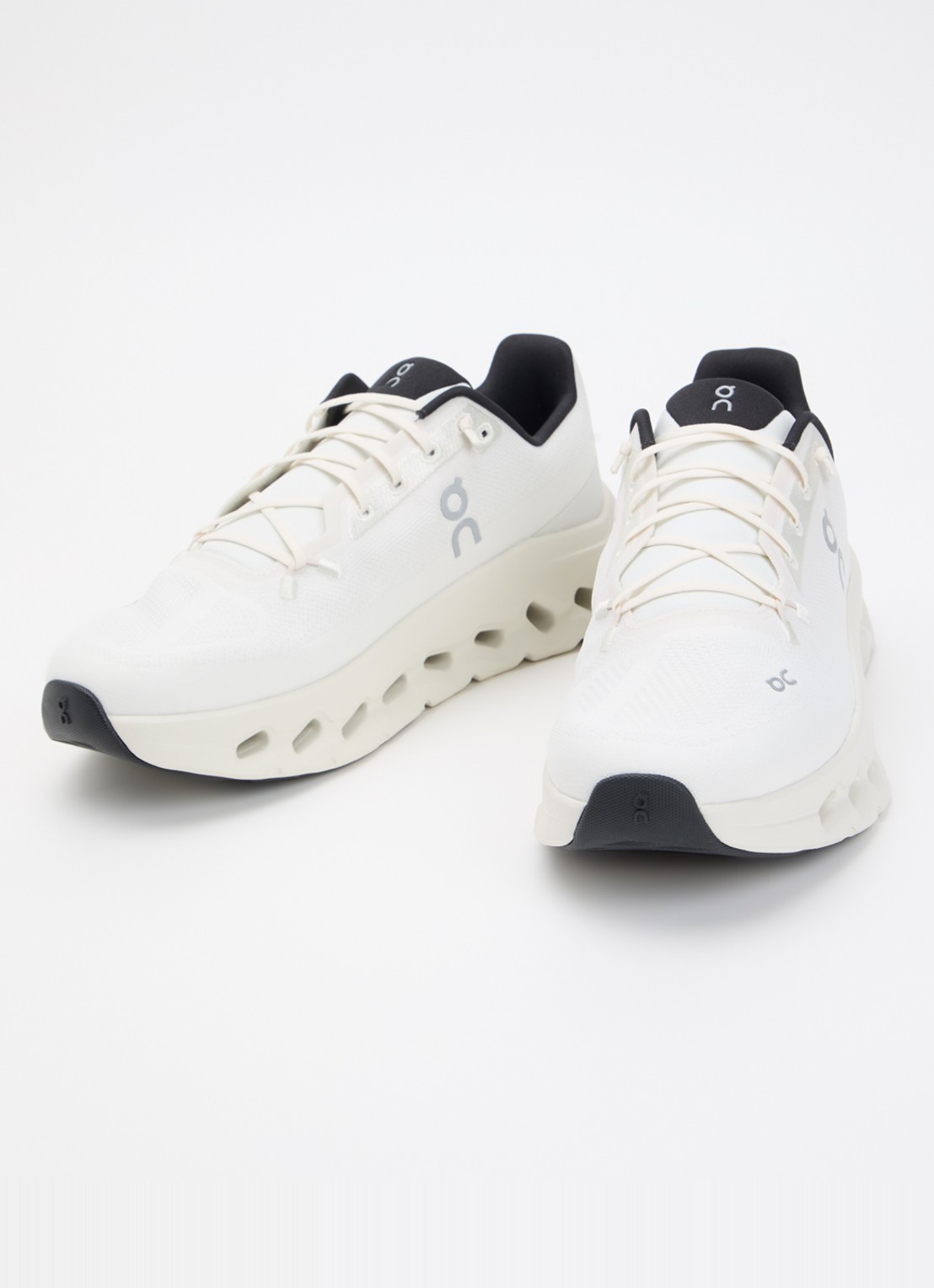 On Cloudtilt sneaker met logo - detail gebroken wit