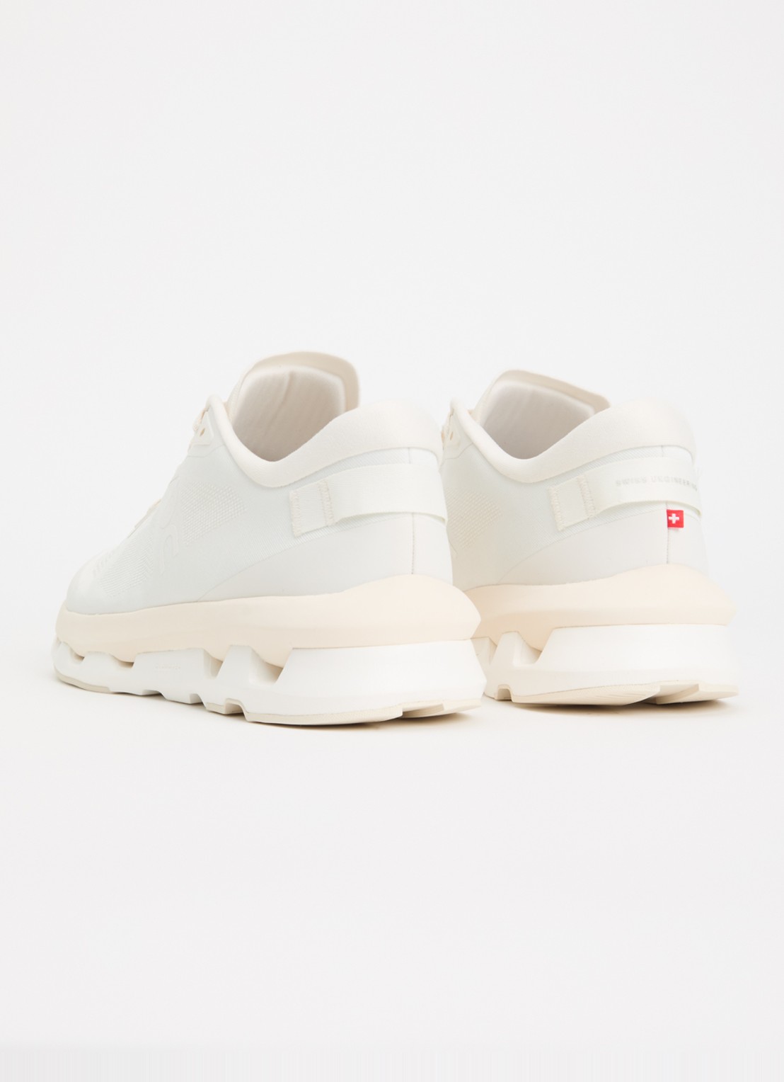On Cloudzone sneaker met gebreid bovenwerk - achterkant 5 creme