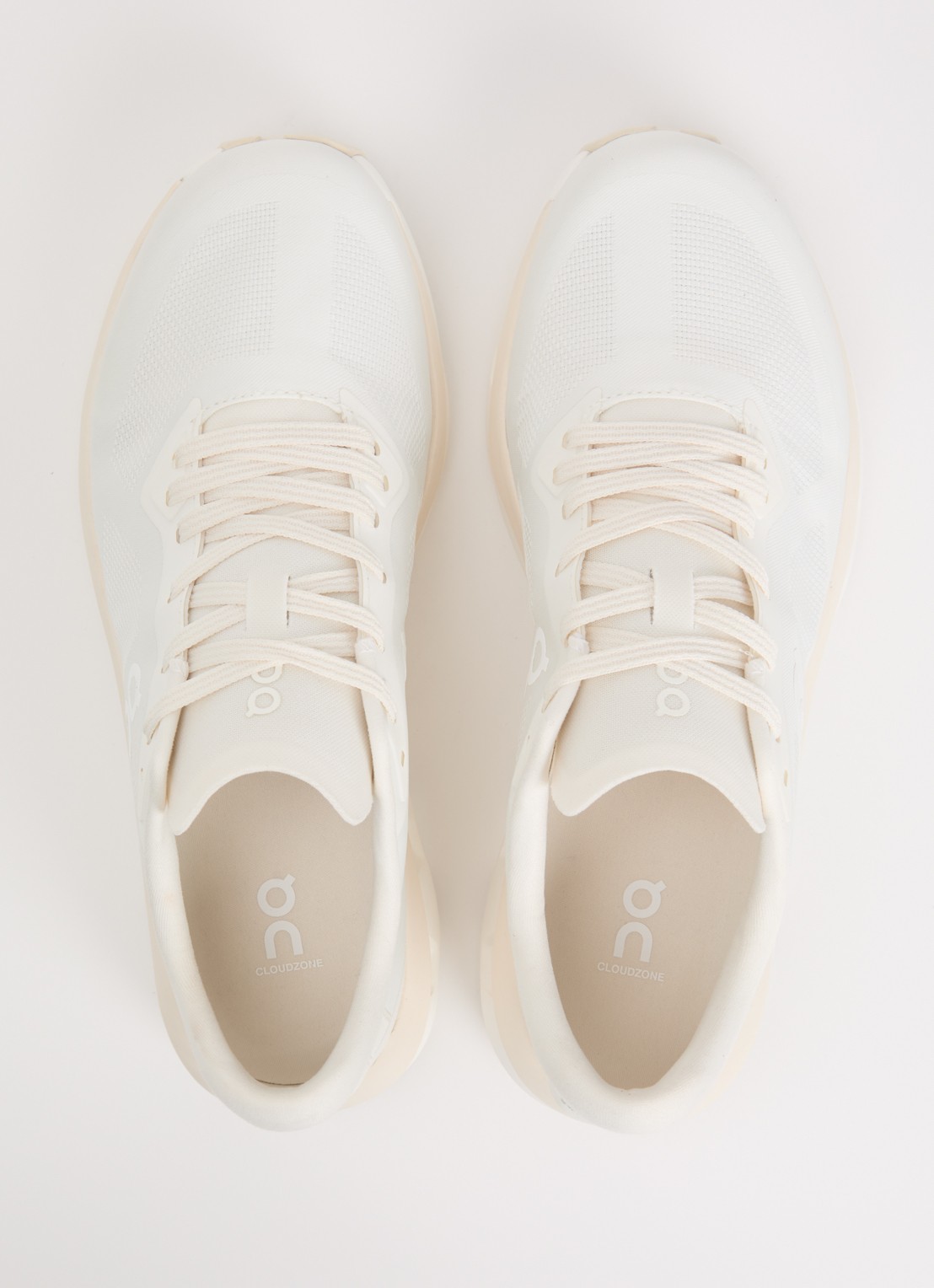 On Cloudzone sneaker met gebreid bovenwerk - detail 3 creme