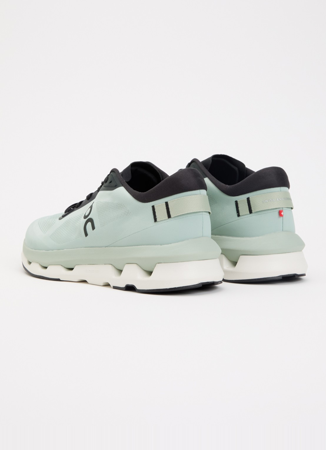 On Cloudzone sneaker van mesh met logo - achterkant 5 mint