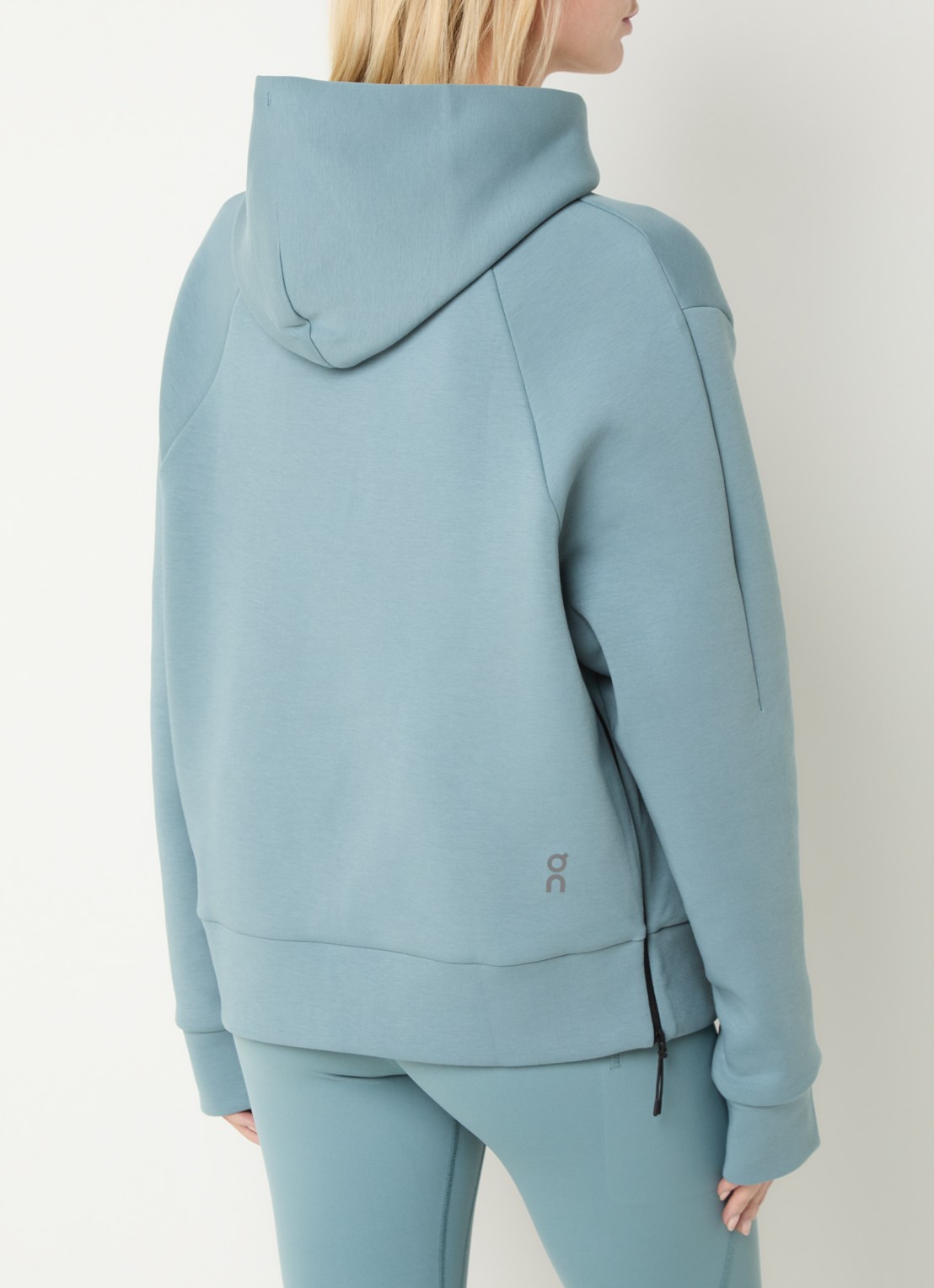 On Focus hoodie met logo - achterkant 5 grijs