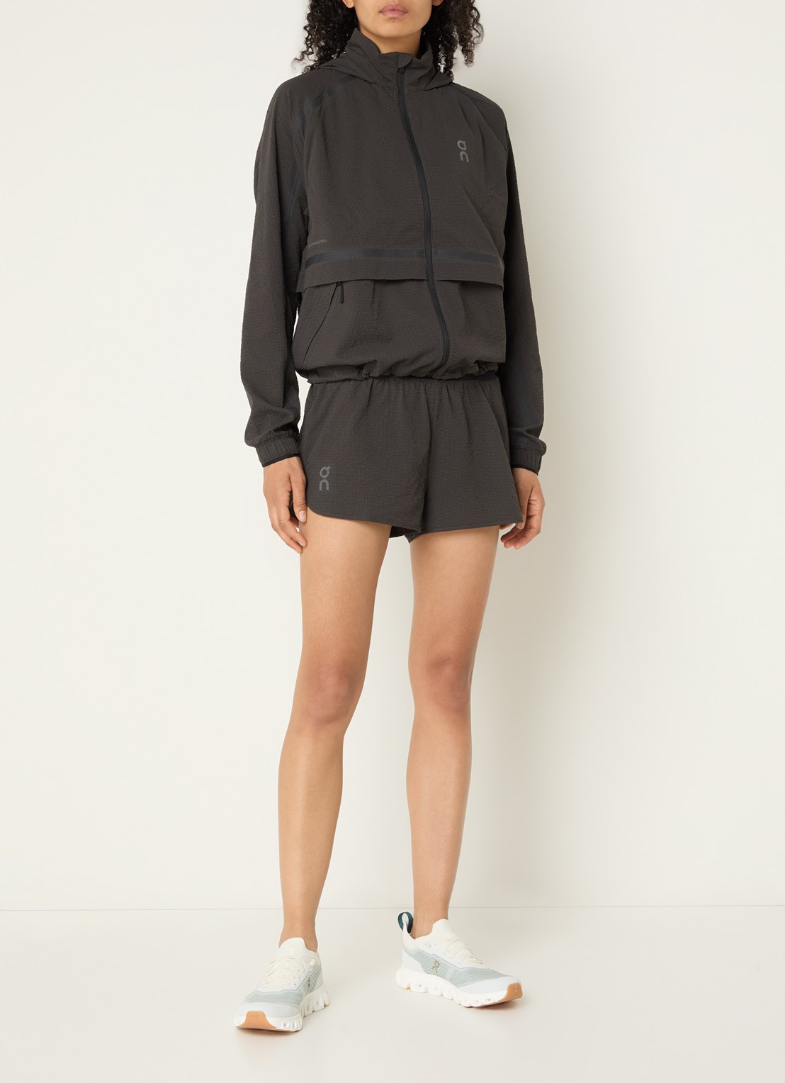 On Performance high waist loose fit trainingslegging met logo - voorkant 4 donkergrijs