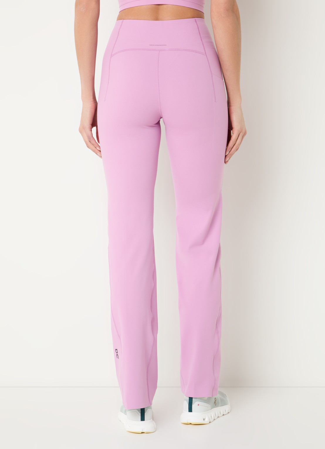 On Studio high waist flared fit trainingslegging met logo - achterkant 5 roze