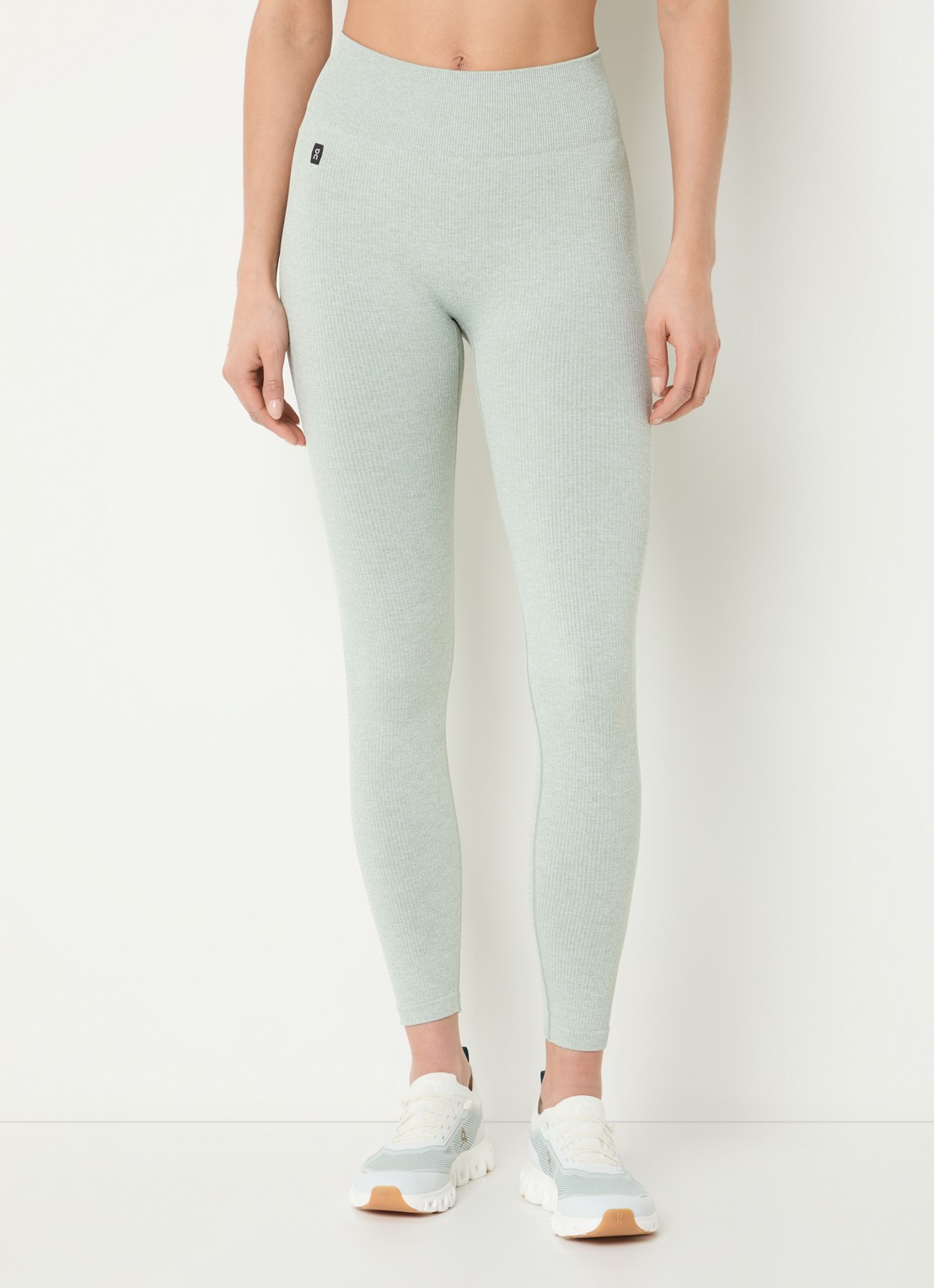 On Studio high waist skinny fit trainingslegging met logo - detail 4 lindegroen
