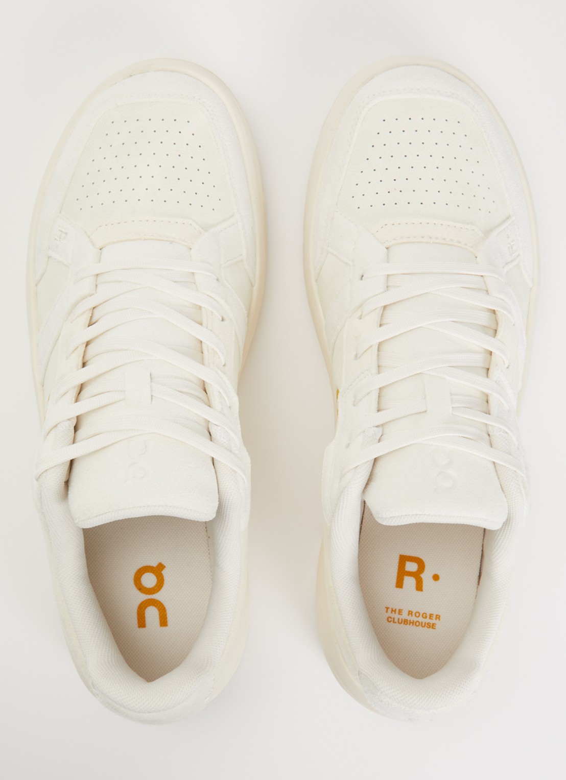 On The Roger Clubhouse ace sneaker met logo - detail 4 ivoor