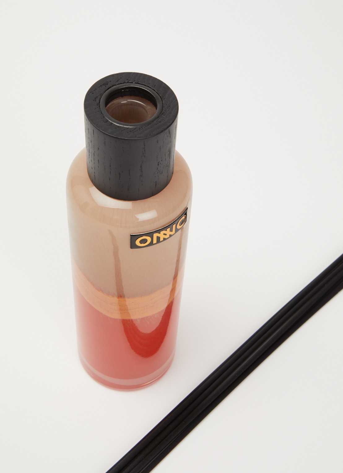 Onno Art Gigi Diffuser set - geurstokjes in geschenkverpakking - detail koraalroze