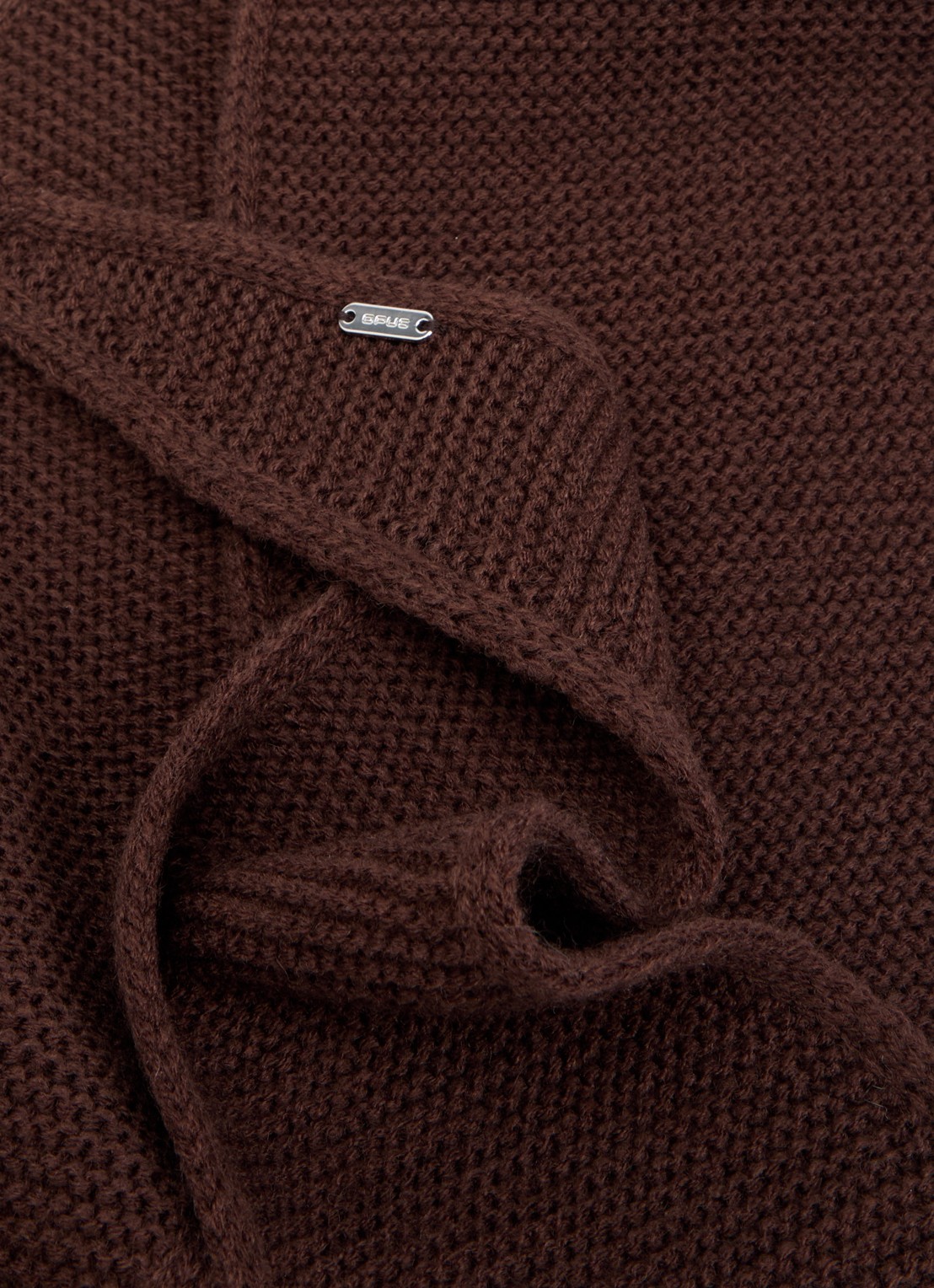 OPUS Anotti ribgebreide sjaal in wolblend 140 x 15 cm - detail donkerbruin