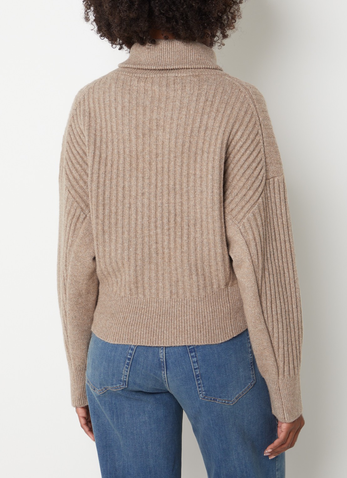 OPUS Dodesa ribgebreid vest in wolblend - achterkant donkerbeige