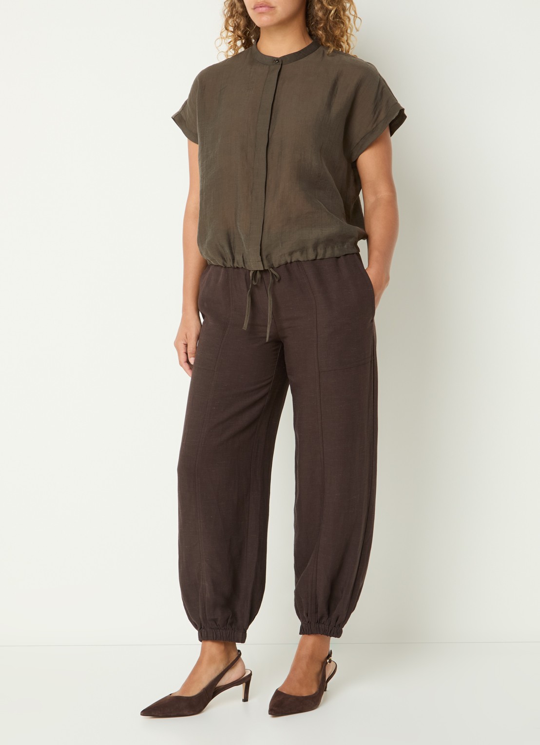 OPUS Fadell blouse met ronde hals - voorkant 2 bronsgroen