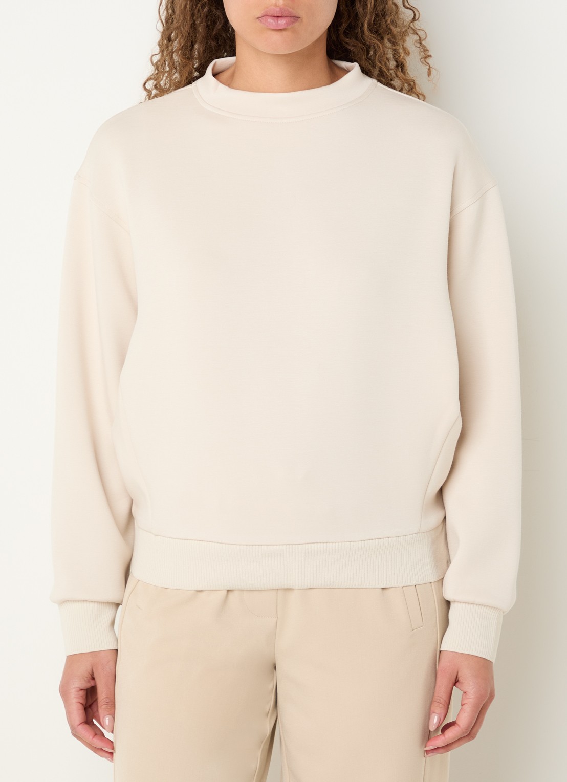 OPUS Gaikito sweater met ronde hals - detail 4 naturel