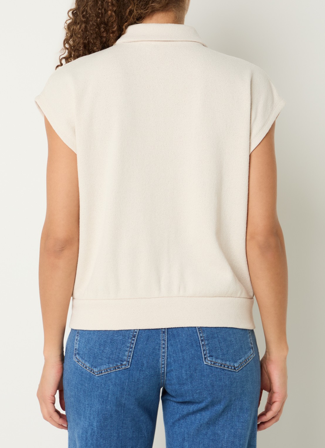 OPUS Glaya mouwloze blouse - achterkant 2 creme