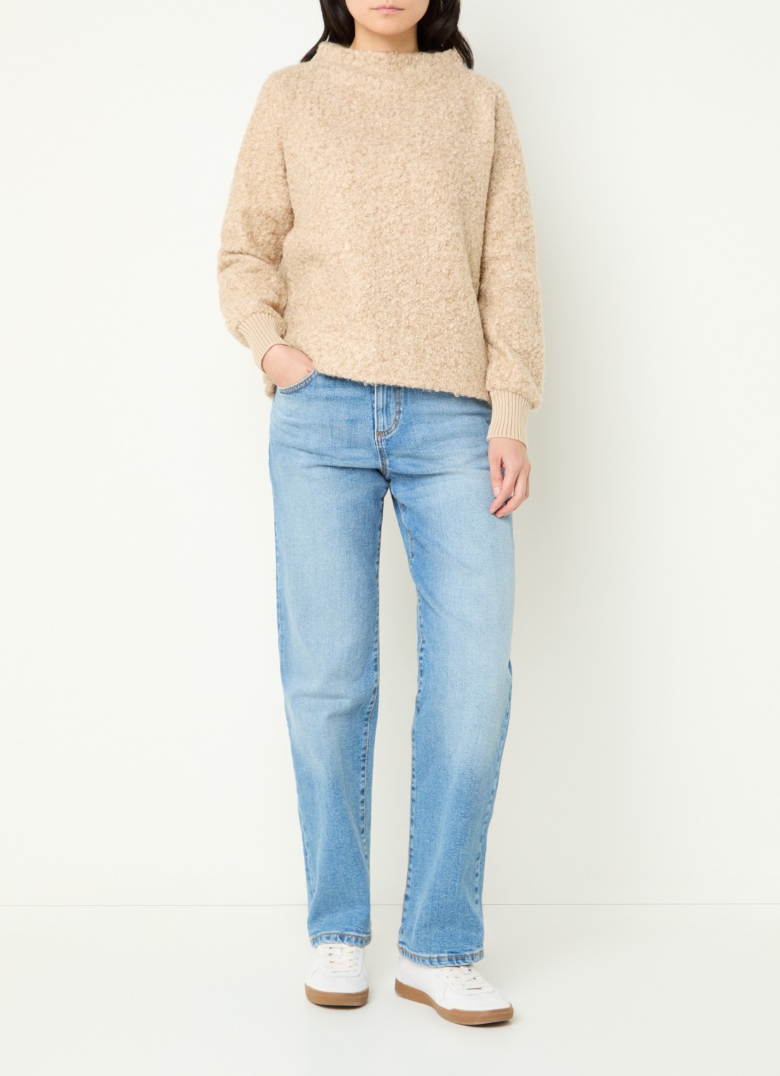 OPUS Gobano grofgebreide trui van bouclé - voorkant 2 beige