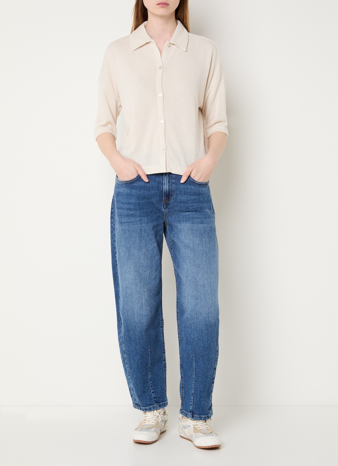 OPUS Lissie mid waist wide fit jeans met medium wassing - voorkant 3 indigo