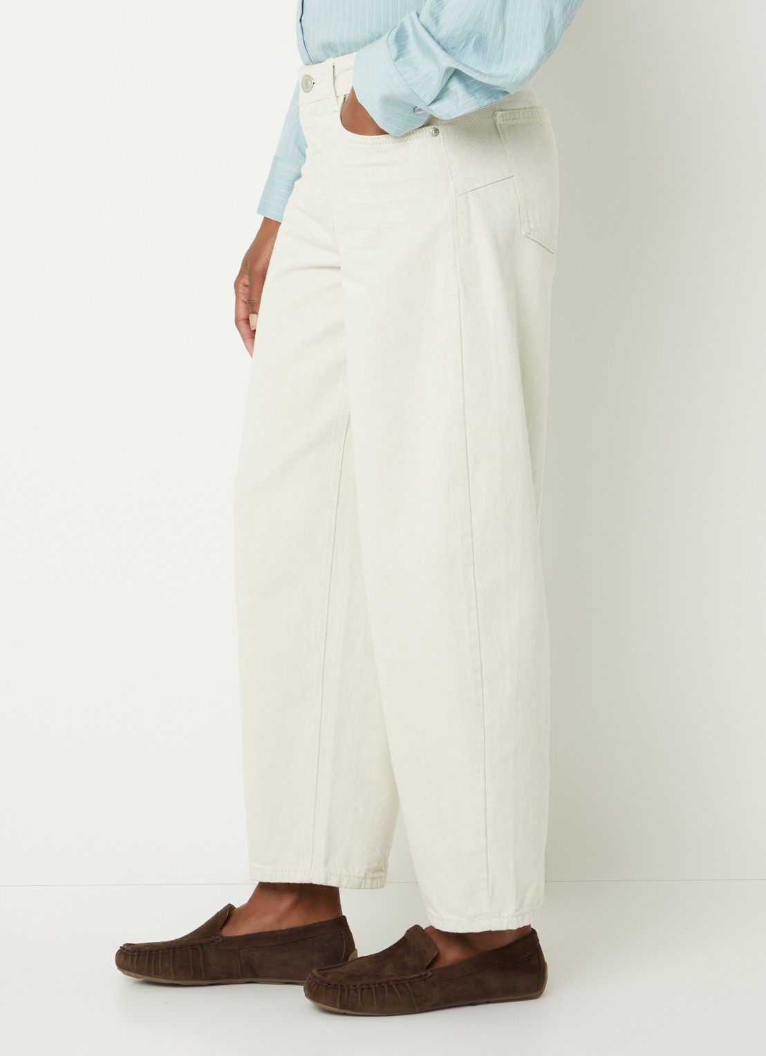 OPUS Lolah mid waist wide leg jeans met gekleurde wassing - detail 5 gebroken wit