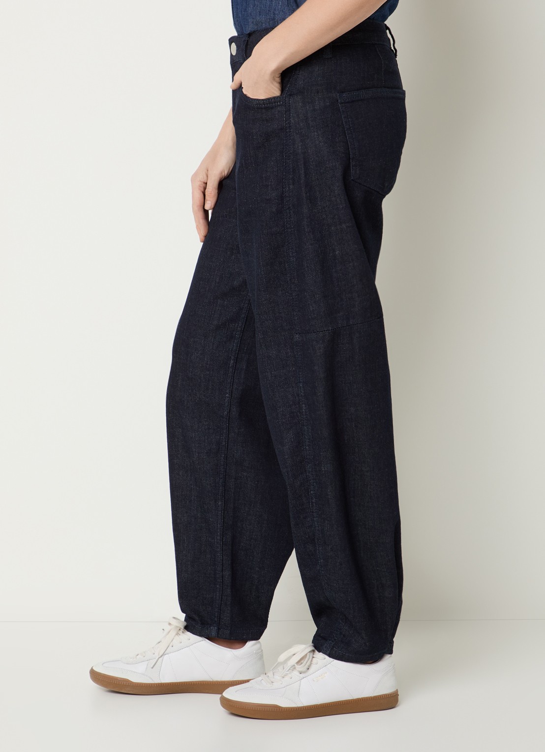 OPUS Lolah Vision high waist straight leg cropped jeans met donkere wassing - detail 5 donkerblauw