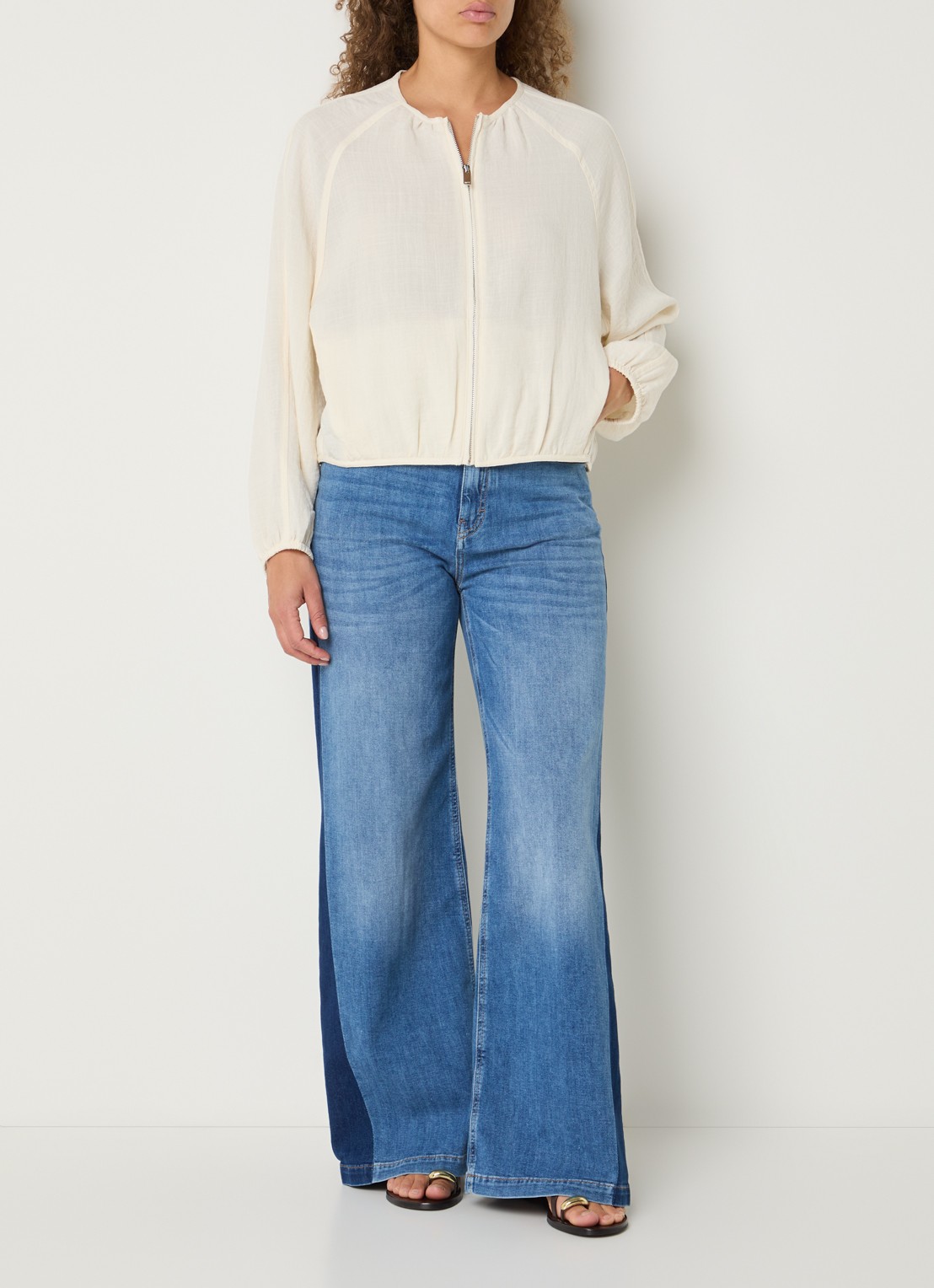 OPUS Mari Meadow high waist wide leg jeans met medium wassing - voorkant 5 indigo