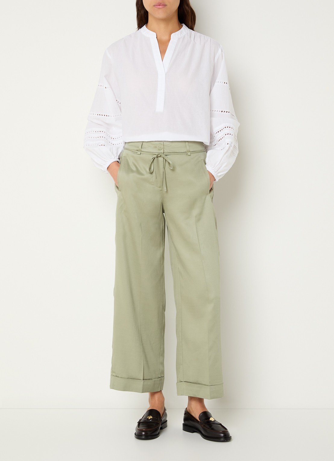 OPUS Meeri high waist wide fit cropped pantalon met strikceintuur - voorkant 2 olijfgroen