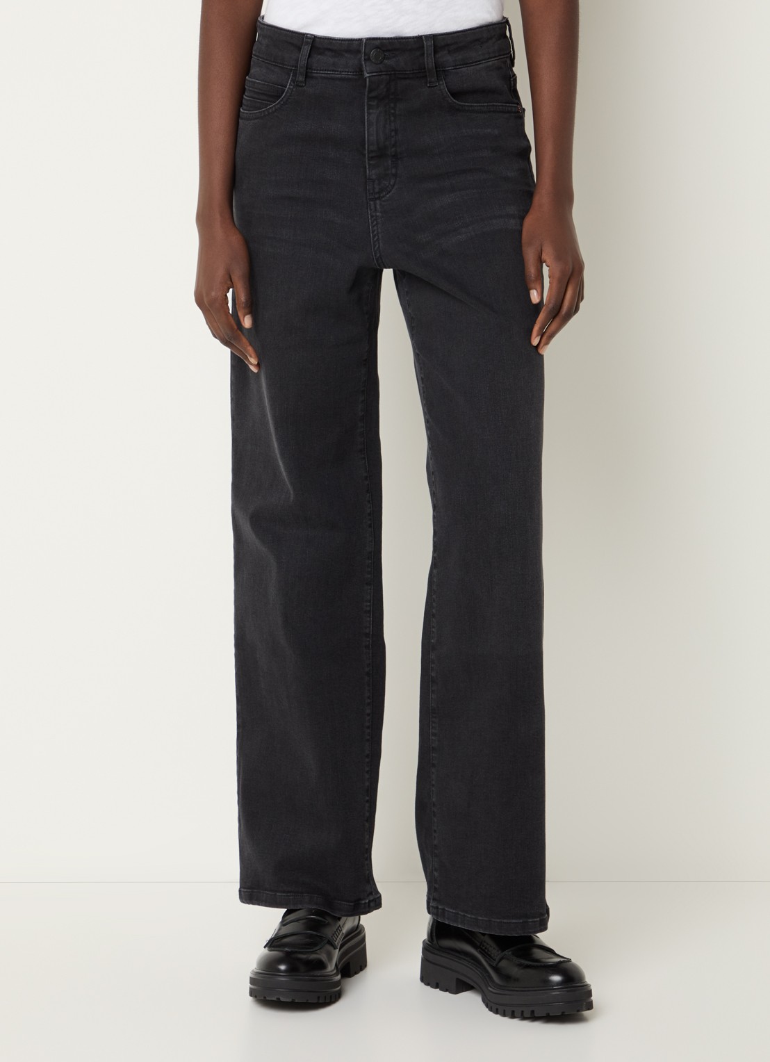 OPUS Melly high waist loose fit jeans met donkere wassing - detail zwart
