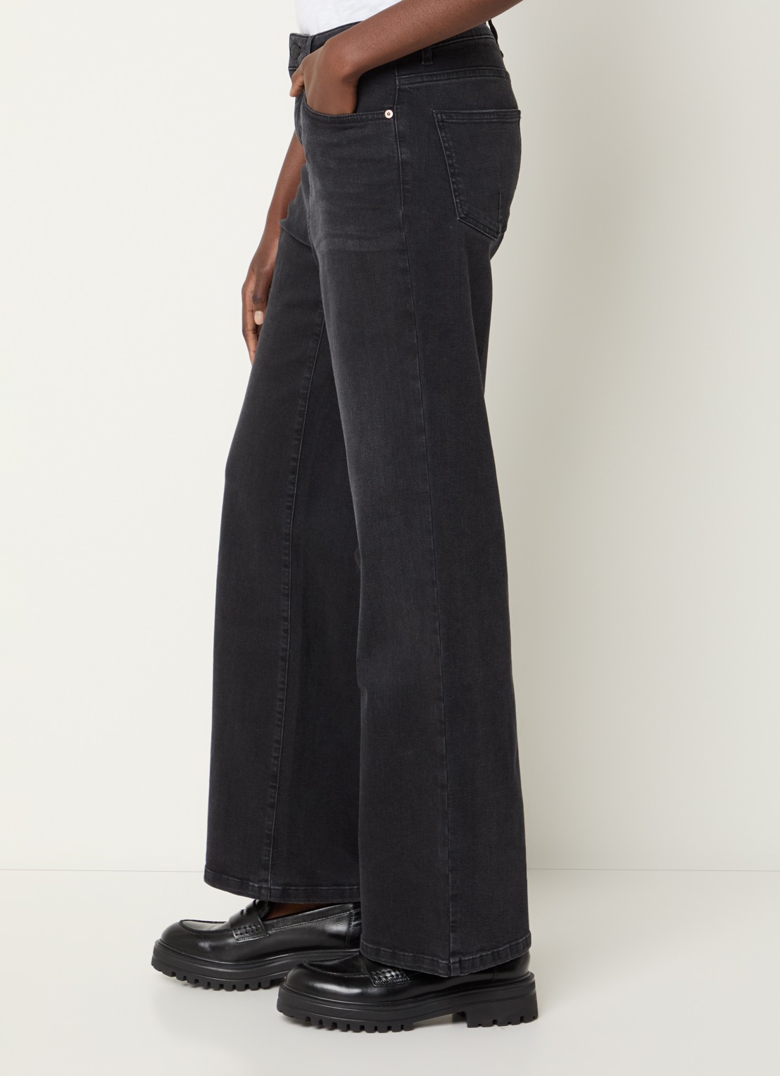 OPUS Melly high waist loose fit jeans met donkere wassing - detail 2 zwart