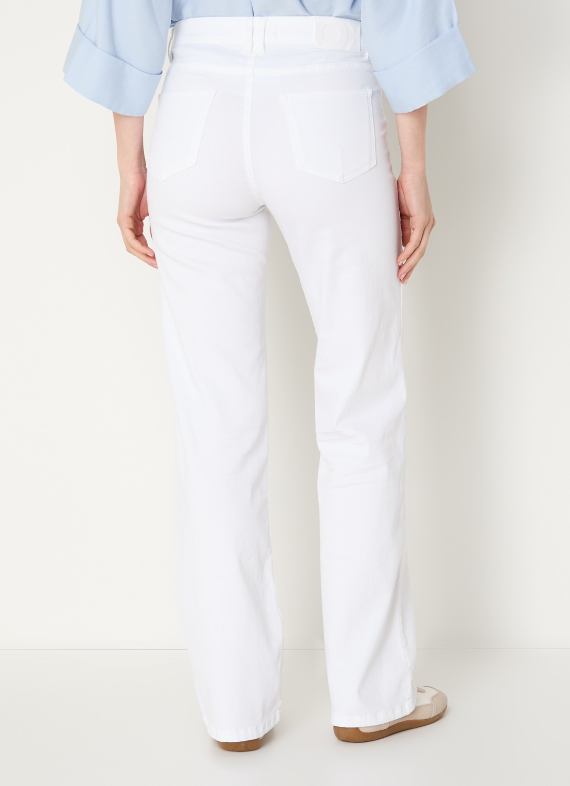 OPUS Melly Modern mid waist slim fit jeans met steekzakken - achterkant wit