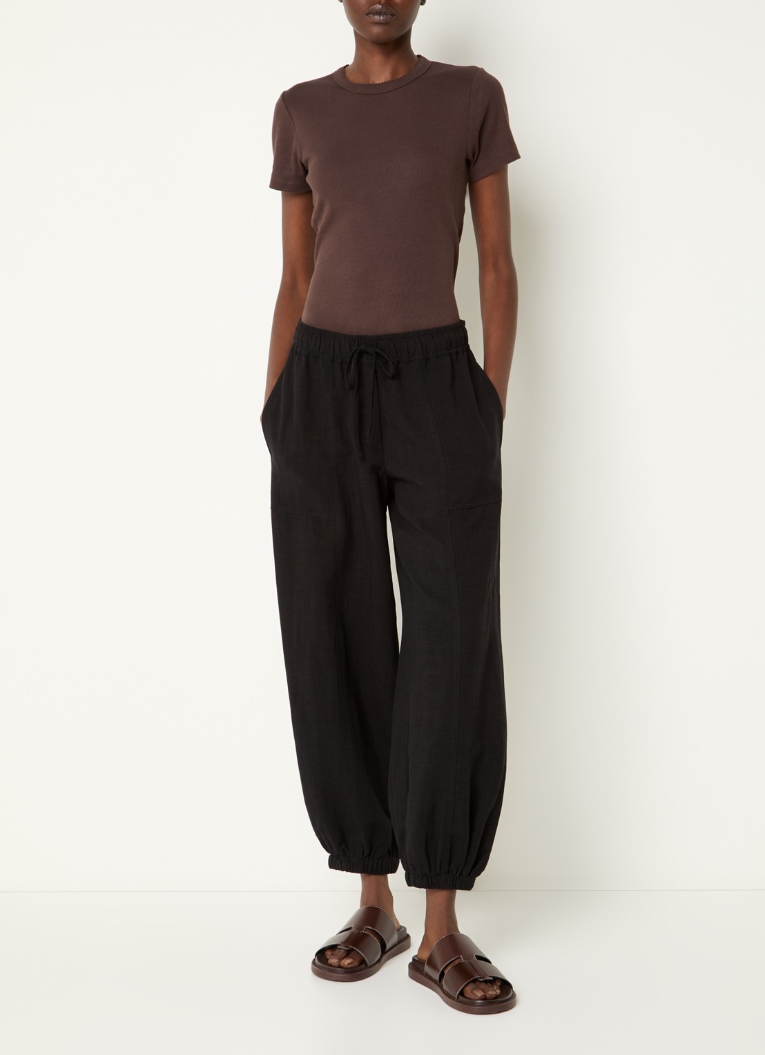 OPUS Myha Oasis high waist cropped tapered fit broek in linnenblend - voorkant 2 zwart
