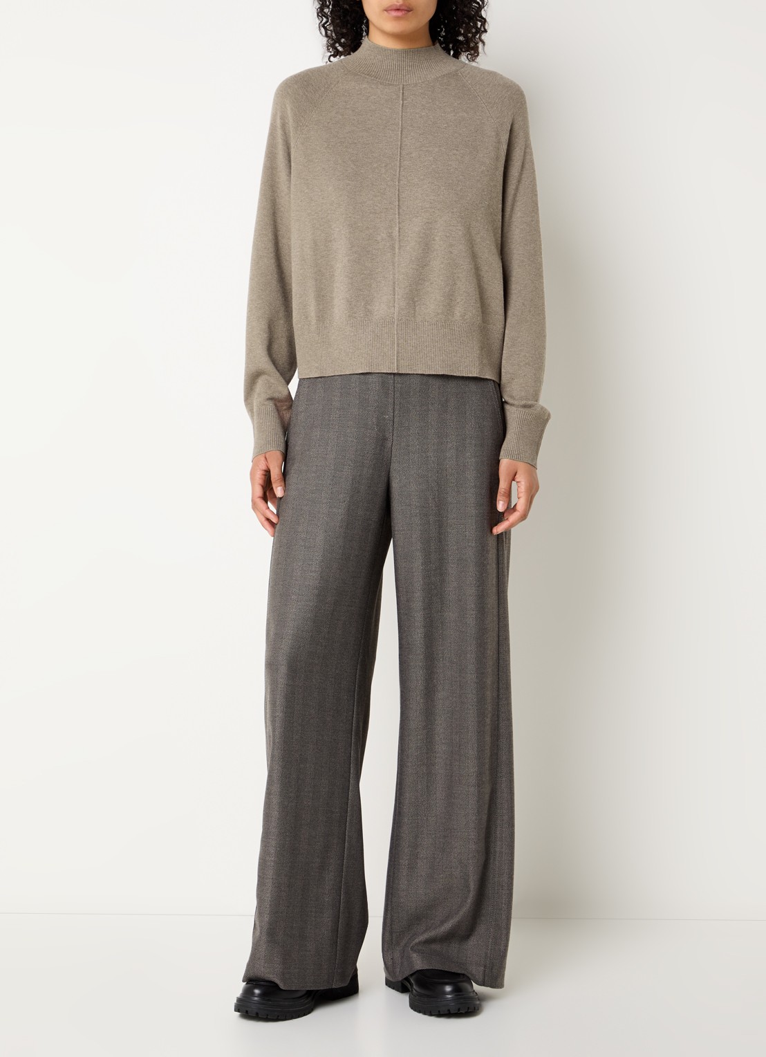 OPUS Pleem fijngebreide pullover in wolblend - voorkant 4 zand