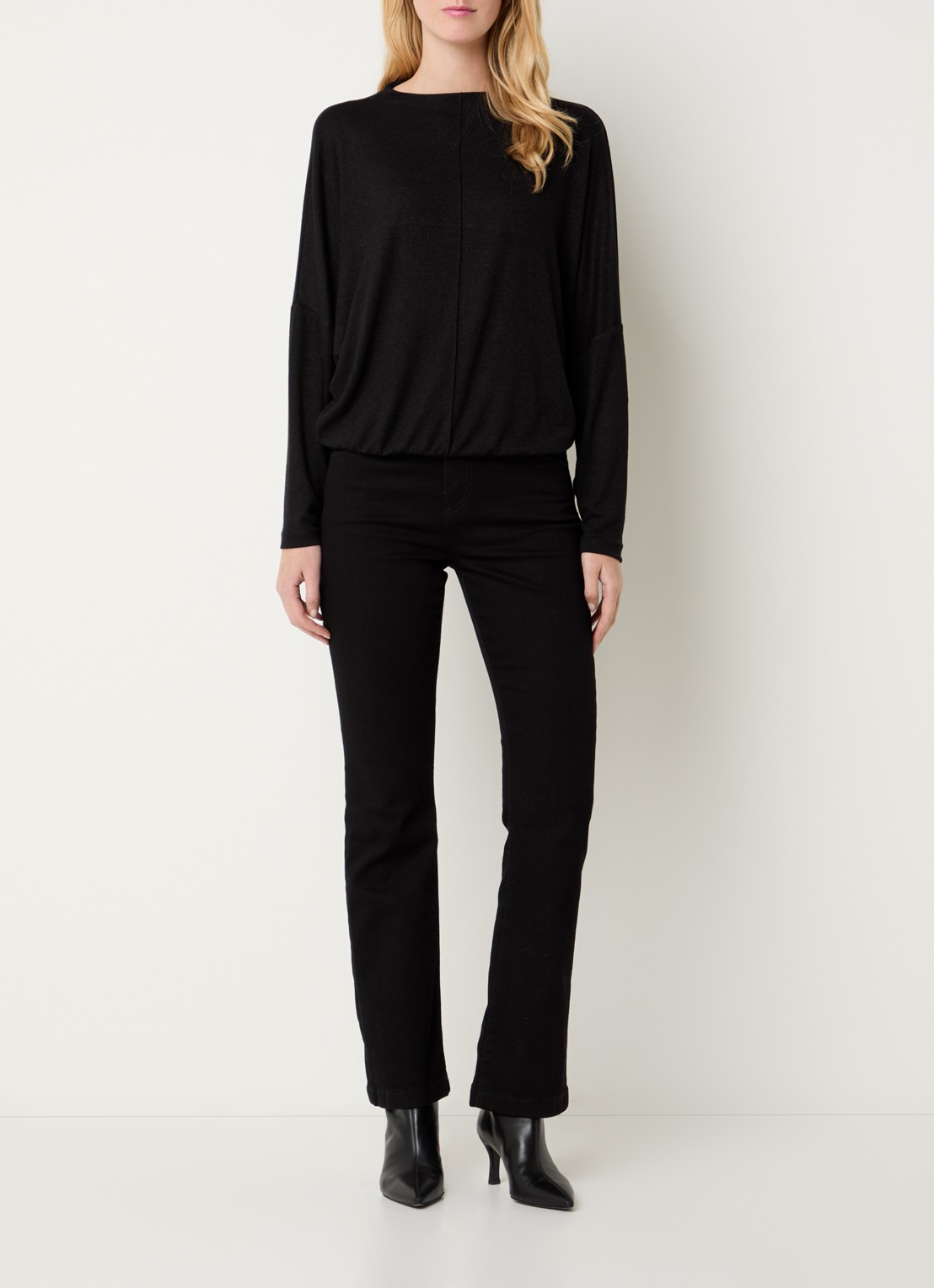 OPUS Sachto top van jersey met lurex en vleermuismouw - voorkant 4 zwart