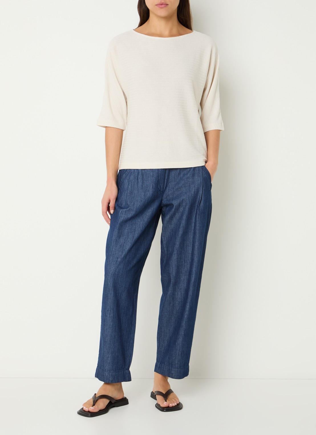 OPUS Serifos fijngebreide top met vleermuismouw - voorkant 2 beige