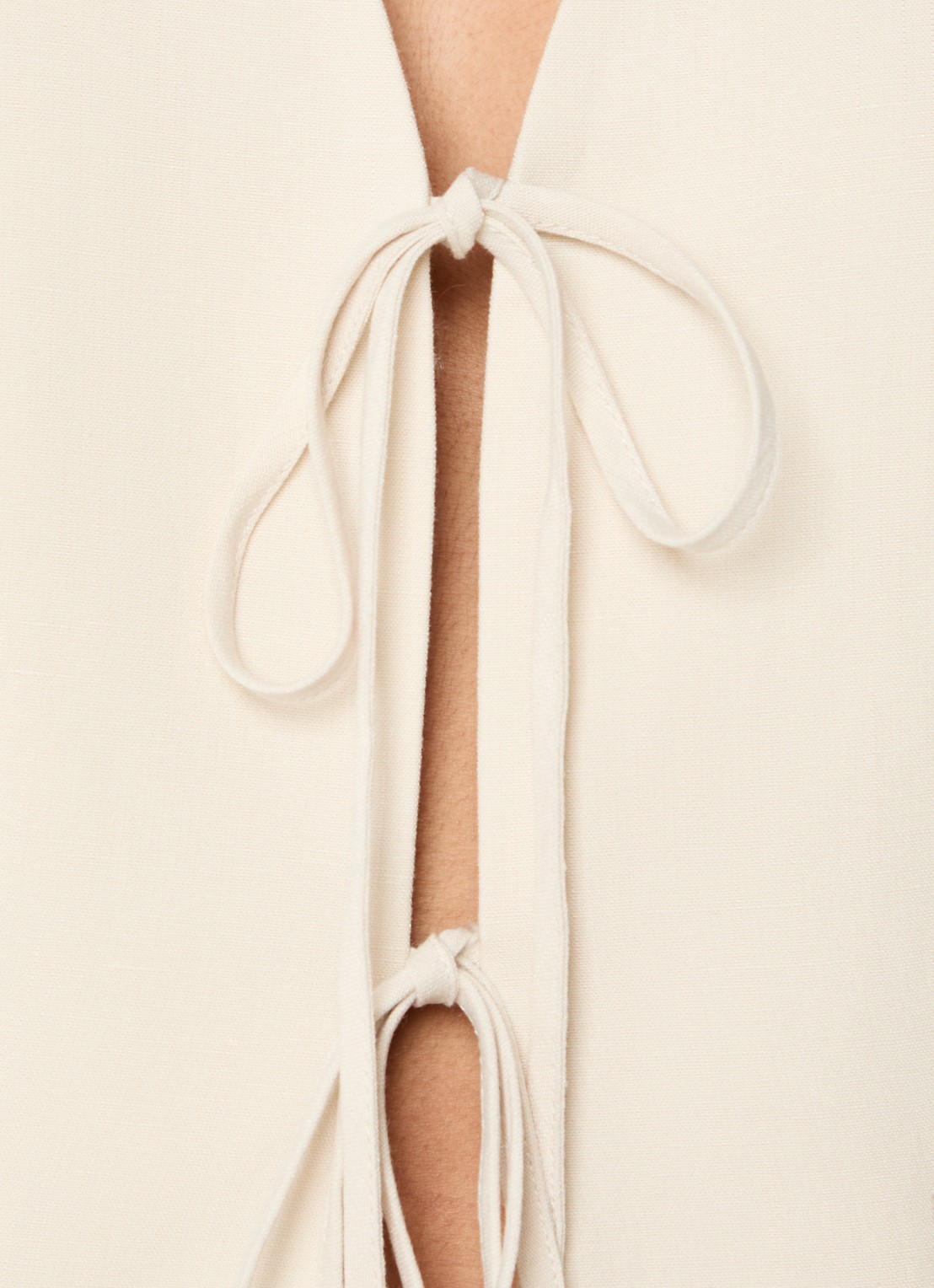 OPUS Wrina gilet in linnenblend - detail 4 creme