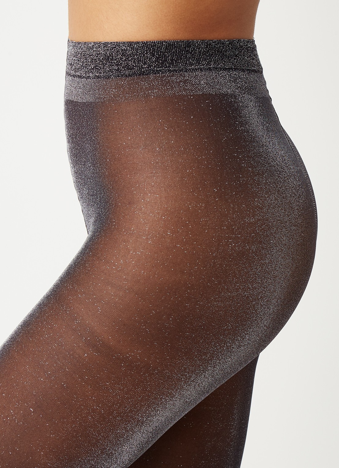 Oroblu Diamonds panty in 40 denier met glitter - detail 2 zilver