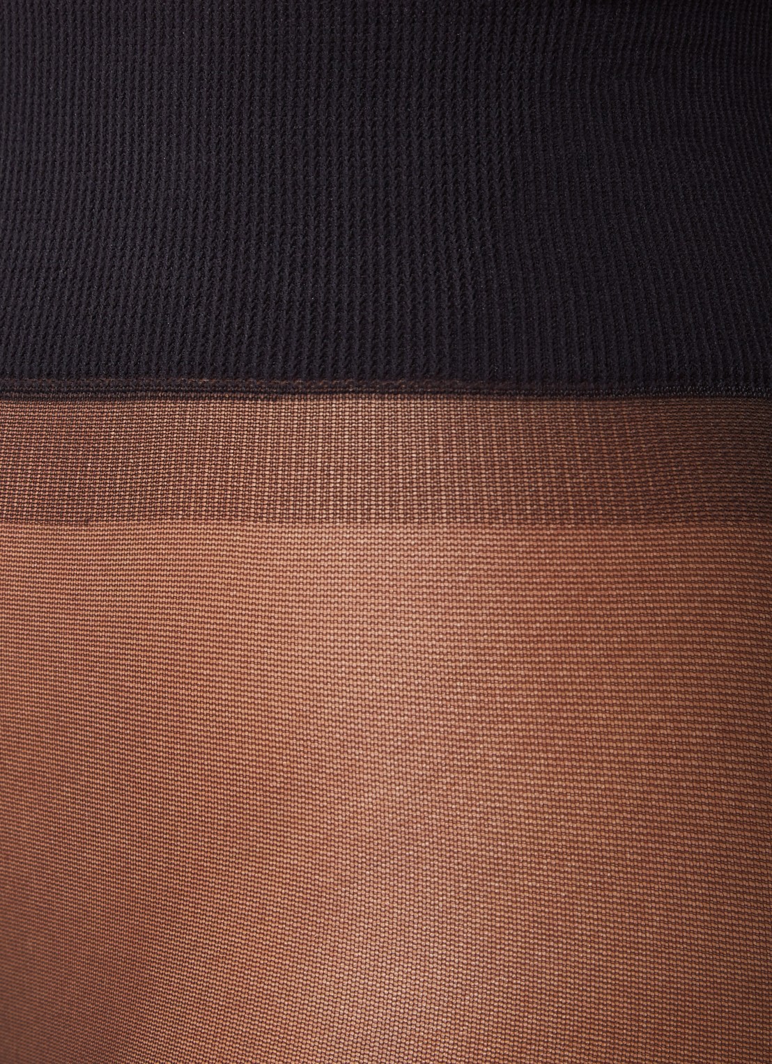 Oroblu Different panty in 20 denier - detail zwart