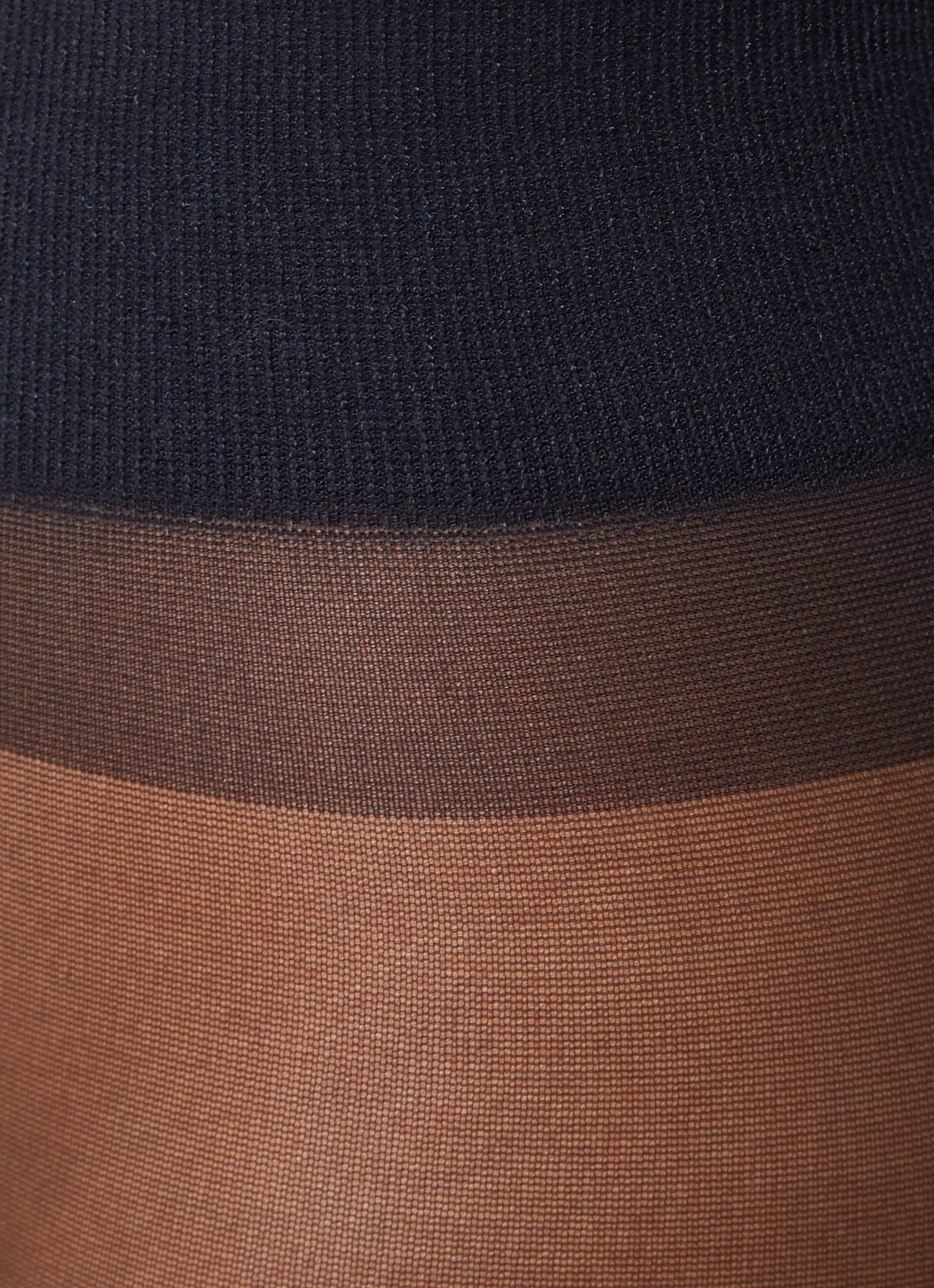 Oroblu Magie panty in 20 denier - detail indigo