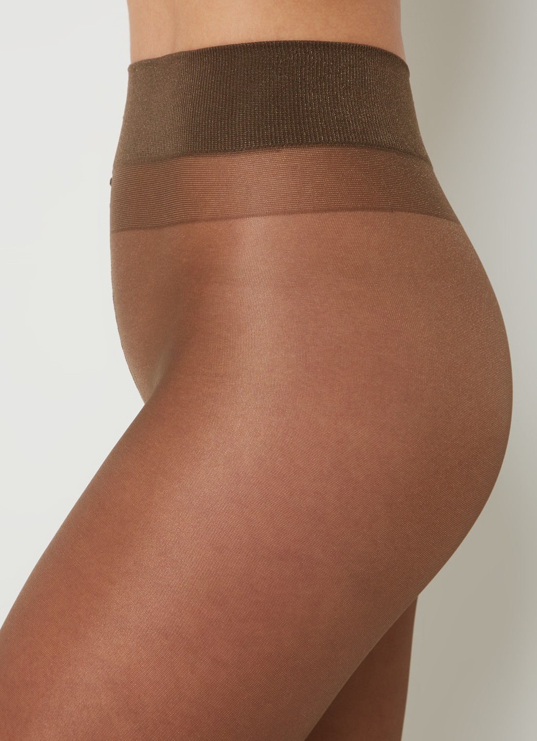 Oroblu Magie panty in 20 denier - detail 2 steenrood