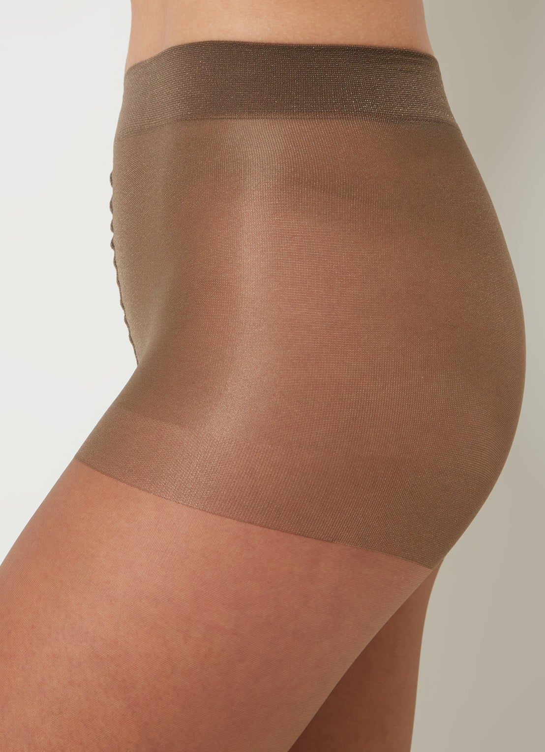 Oroblu Vanité panty in 15 denier - detail 4 bruin