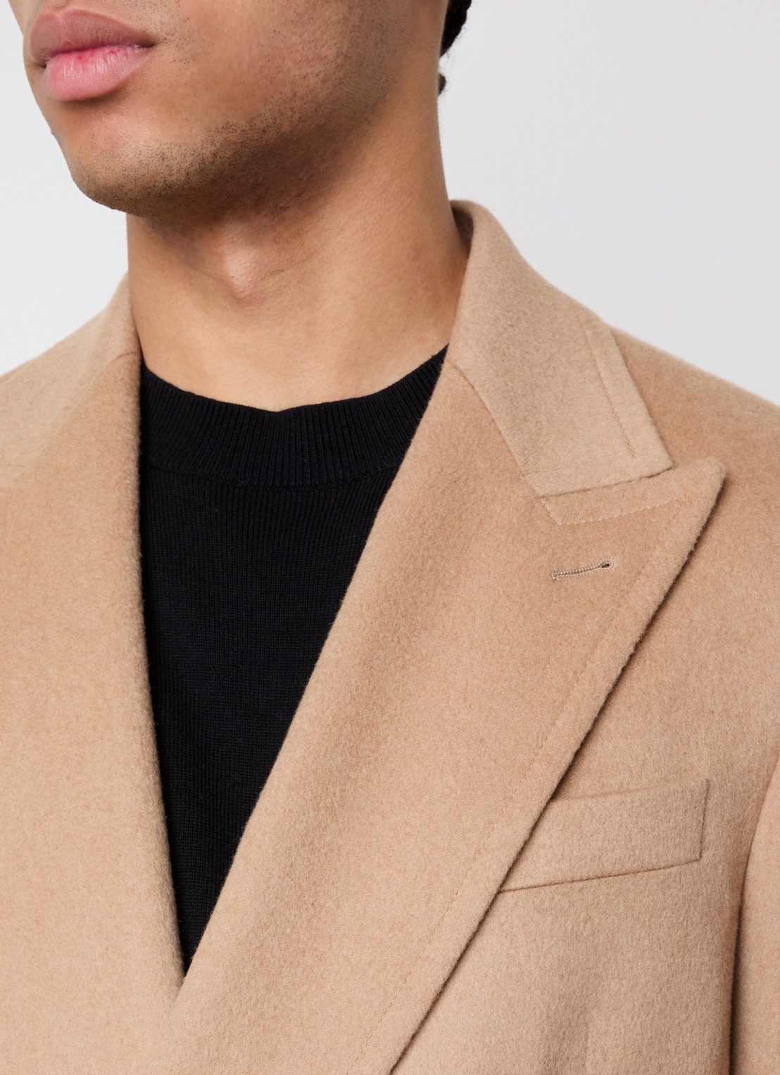 Oscar Jacobson Alvaro double breasted mantel met borstzak - detail 2 beige
