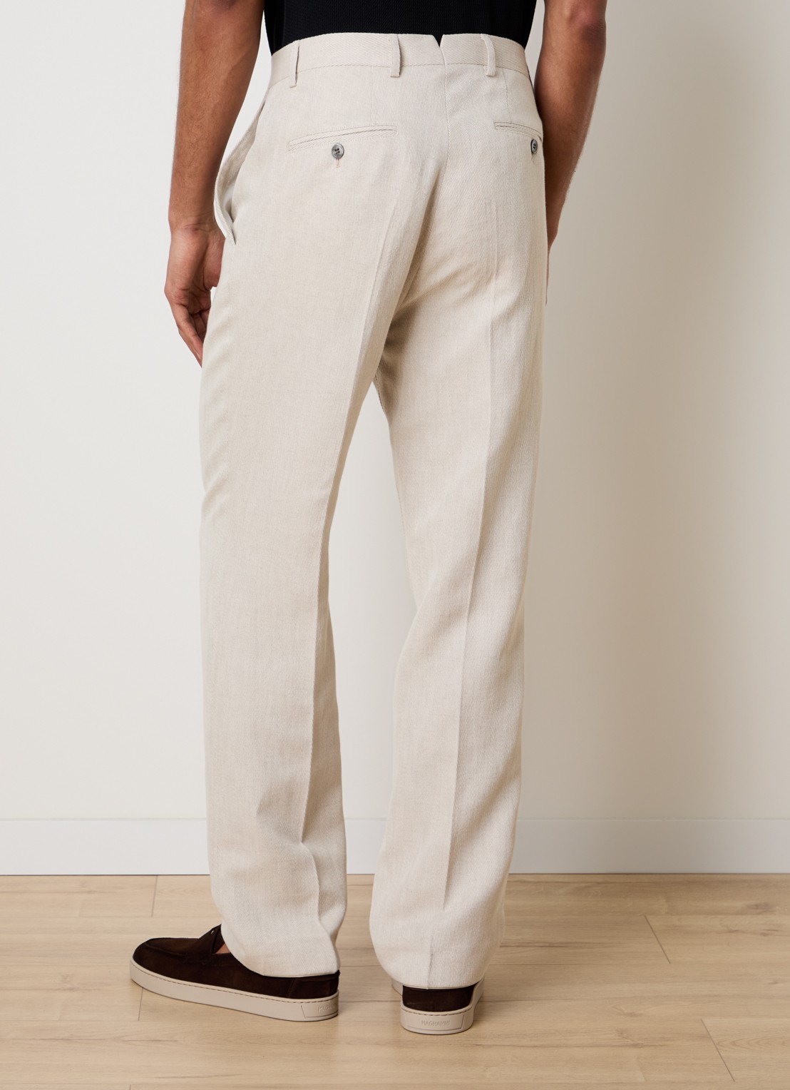 Oscar Jacobson Dandy straight fit pantalon in linnenblend - achterkant 3 beige