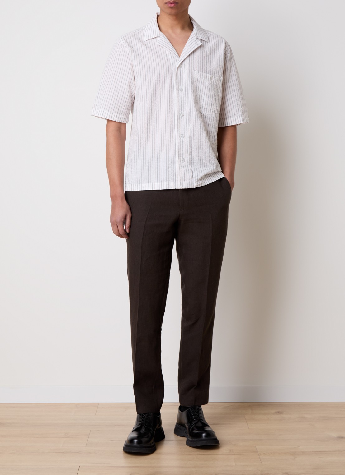 Oscar Jacobson Dandy straight fit pantalon van linnen - voorkant 5 donkerbruin