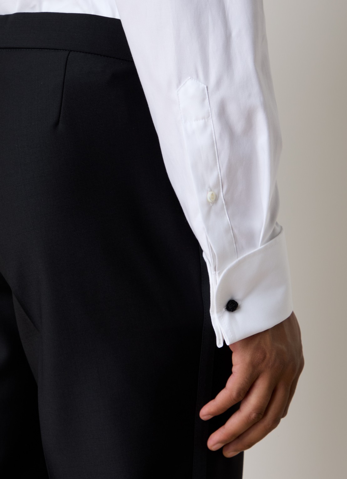 Oscar Jacobson Denz slim fit pantalon van wol met persplooi - detail 6 zwart