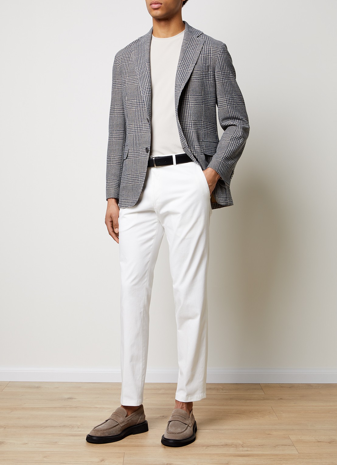 Oscar Jacobson Denz tapered fit chino met steekzakken - voorkant 7 gebroken wit